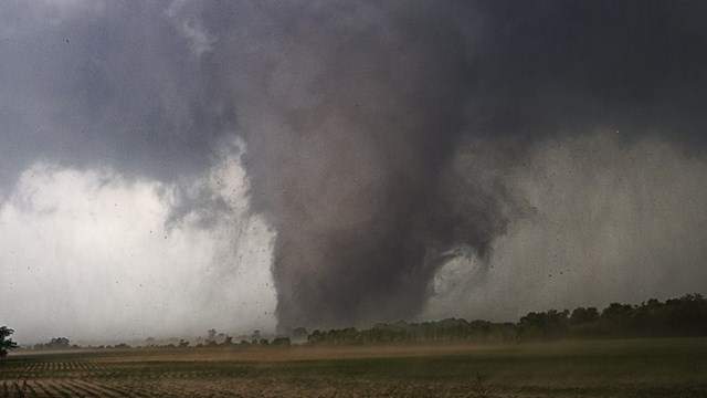 Moore tornado.jpg
